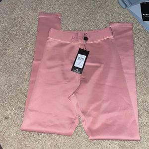 Herve’ leggings
